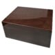 Humidor na doutníky Angelo 70D Nut - Stoln humidor na doutnky Angelo Nut s kapacitou cca 70 doutnk dle velikosti. Precizn zpracovan humidor v lesklm tmav hndm proveden je vybaven dvmi pepkami, ktermi lze podle poteby rozdlit prostor pro doutnky. Soust balen humidoru je analogov vlhkomr a dva polymerov zvlhovae vetn oboustrann samolepky a magnetem pro uchycen. Vnitek humidoru je vyroben z kvalitn siln dhy a je vyloen cedrovm devem. 

Celkov rozmry humidoru ( x H x V): 300 x 240 x 150 mm
Rozmr prostoru pro doutnky ( x H x V): 250 x 180 x 100 mm
Vnj prmr vlhkomru: 50 mm
Distributor: Fortis-DB, spol. s r.o.

Humidory jsou dodvny nezavlhen, proto Vm nabzme bezplatnou volitelnou slubu Zavlhen humidoru, kterou si vyberete v Souvisejcm zbo. Nov humidor je nutn ped prvnm uloenm doutnk zavlhit, upravit a ustlit jeho vlhkost na poadovanou hodnotu. Dobe zavlhen humidor uchov Vae doutnky ve skvl kondici.

a target=_blank href=..\www\prilohy\Nvod_k_pouit_humidoru.pdfNvod k pouit humidoru - PDF/a